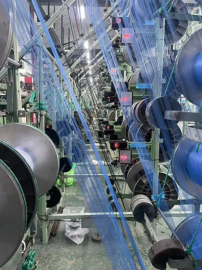 Интегрированная активная рамка для контроля натяжения основы